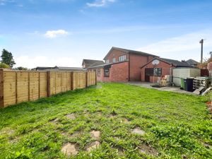 Rear- click for photo gallery